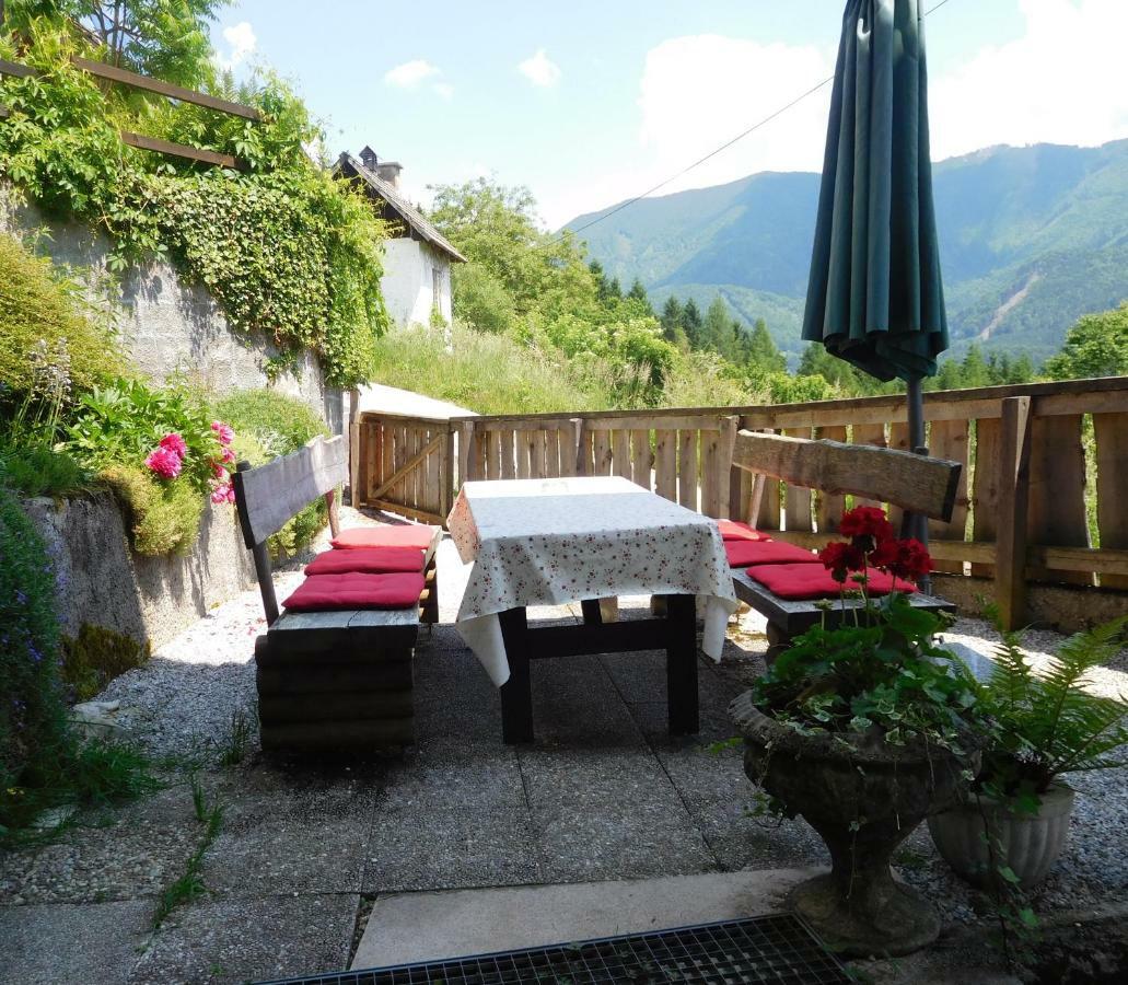 Romantische Ferienhütte Ennstaler Nat Kalkalpen bis 6 Personen Kleinreifling Exterior foto